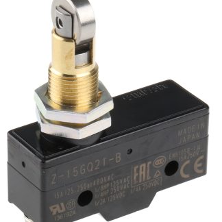 Interruttore di fine corsa Omron, Rullo, NO/NC, 500V, 15A, IP00