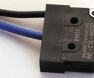 Microinterruttore, Omron, SPDT, 3 A a 30 V c.c., IP67, per PCB