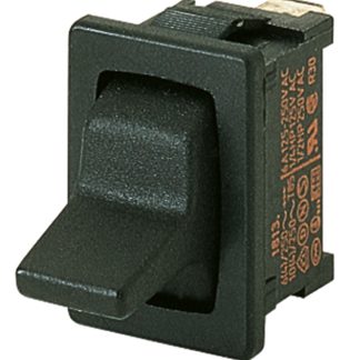 Interruttore a levetta IP40 On-Off-(On) SPDT con terminali Linguetta