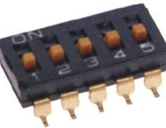 Interruttore DIP A6S-4101-H, 4P, 25 mA a 24 V cc, 4 posizioni, attuatore a Slitta, Montaggio superficiale