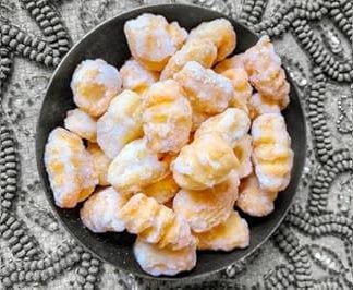 Bhai Dooj| diwali|christmas special Indian snacks|SHAKAR PARA Indian sweets mithai tea time all time snacks Fast delivery| Free : chai patti(tea loose): 100 gram
